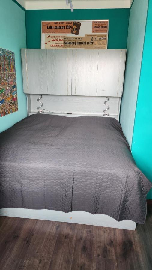 Suk 24 Apartment *